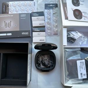 2 Oticon REAL 2 miniRITE-R Rechargeable Hearing Aids- With Charger And More New